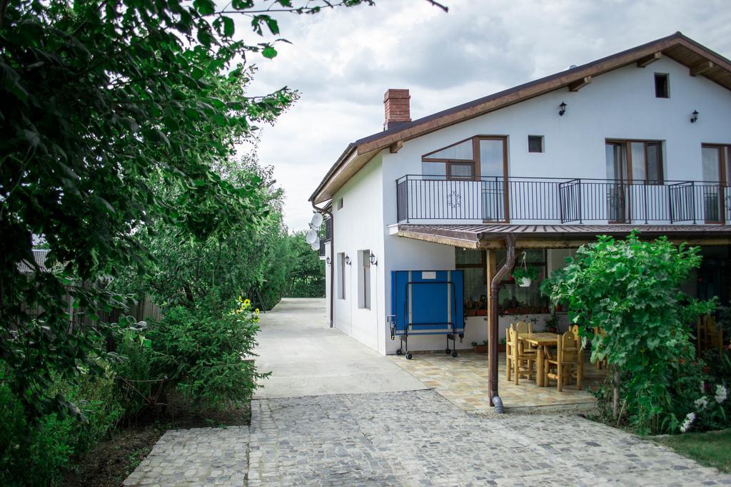 Casa Diana Hotel Comana Luaran gambar